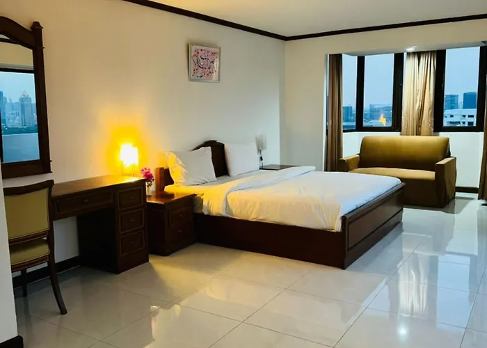 Spacious 1,2 & 3 Bedroom Serviced Omni - Nana Bts