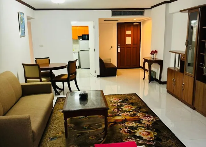 Spacious 1,2 & 3 Bedroom Serviced Omni - Nana Bts Apartment