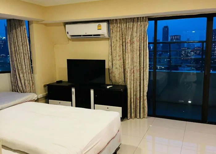 Spacious 1,2 & 3 Bedroom Serviced Omni - Nana Bts *