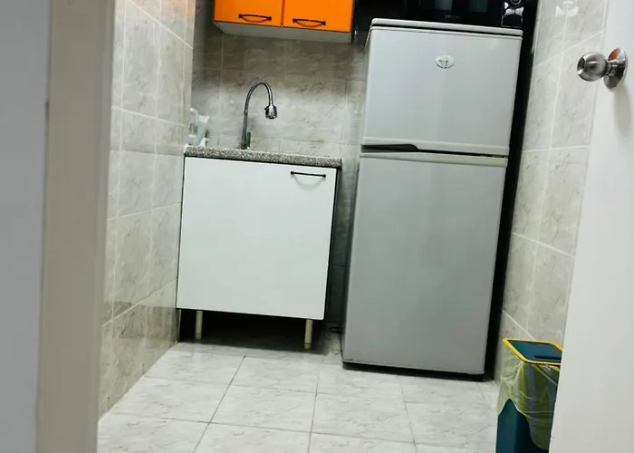 Spacious 1,2 & 3 Bedroom Serviced Omni - Nana Bts Apartment