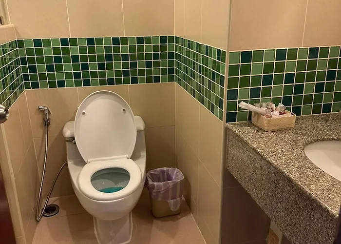 Spacious 1,2 & 3 Bedroom Serviced Omni - Nana Bts Apartment