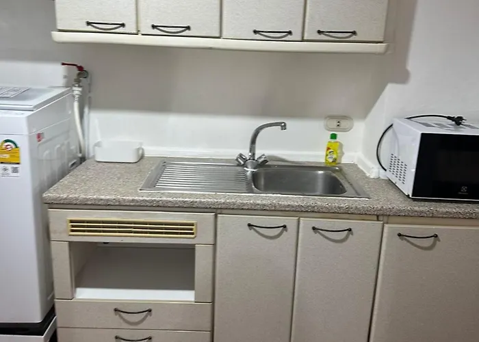 Spacious 1,2 & 3 Bedroom Serviced Omni - Nana Bts *