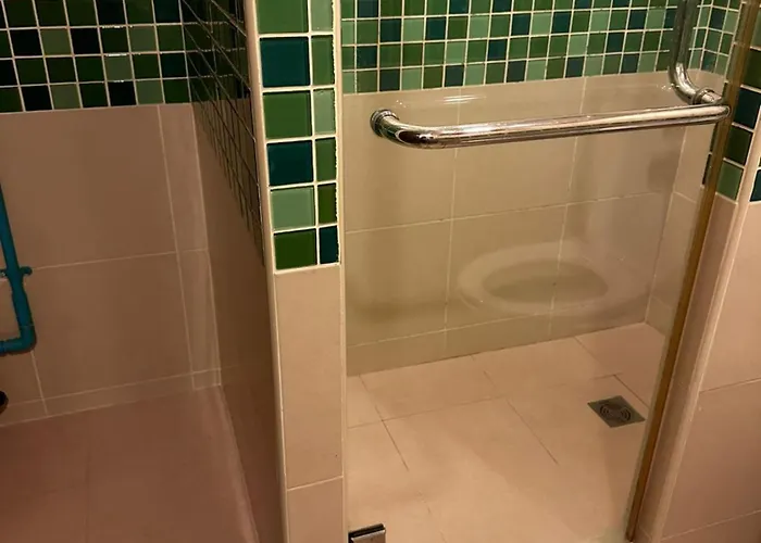 Spacious 1,2 & 3 Bedroom Serviced Omni - Nana Bts