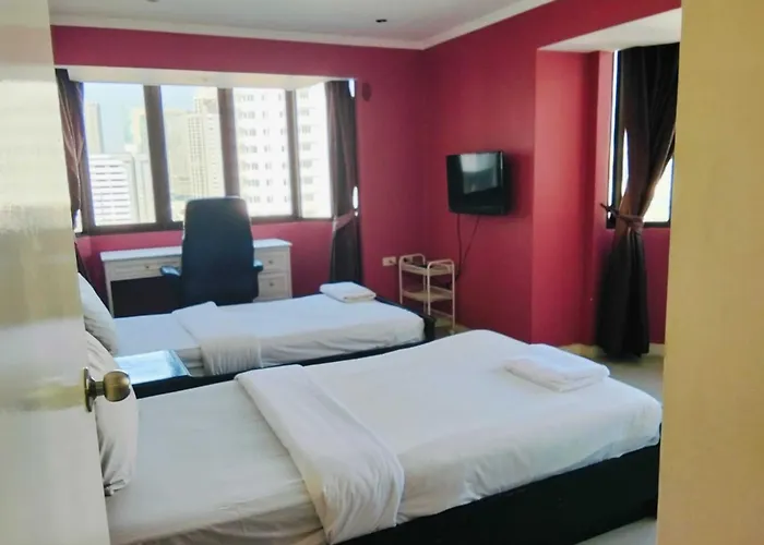 Spacious 1,2 & 3 Bedroom Serviced Omni - Nana Bts * Bangkok