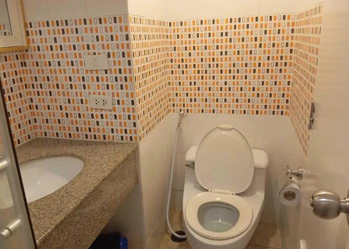 Spacious 1,2 & 3 Bedroom Serviced Omni - Nana Bts Apartment