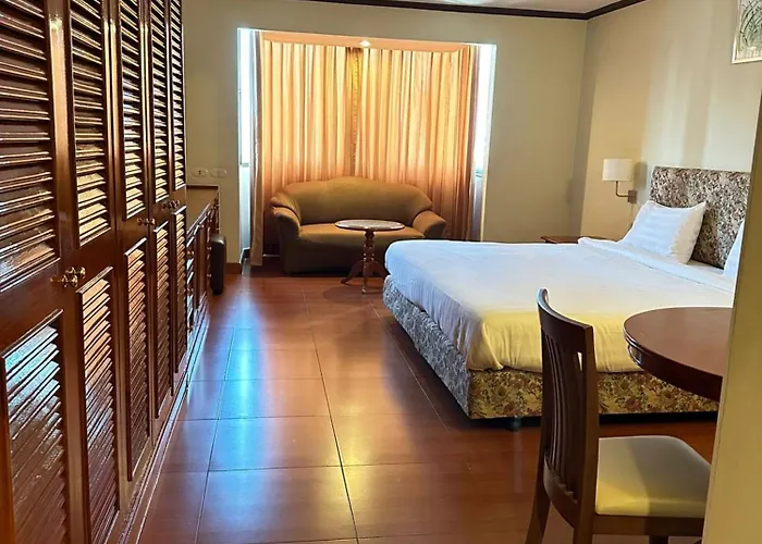 Apartment Spacious 1,2 & 3 Bedroom Serviced Omni - Nana Bts