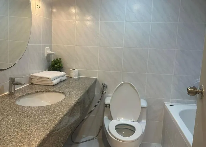 Apartment Spacious 1,2 & 3 Bedroom Serviced Omni - Nana Bts Bangkok