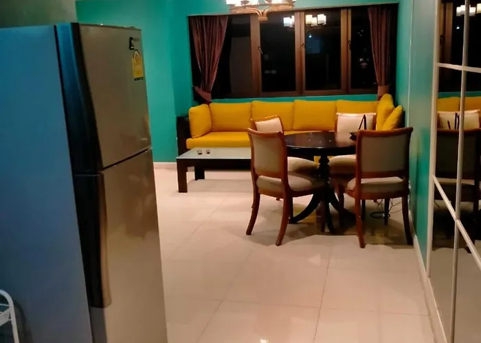 Spacious 1,2 & 3 Bedroom Serviced Omni - Nana Bts Apartment *